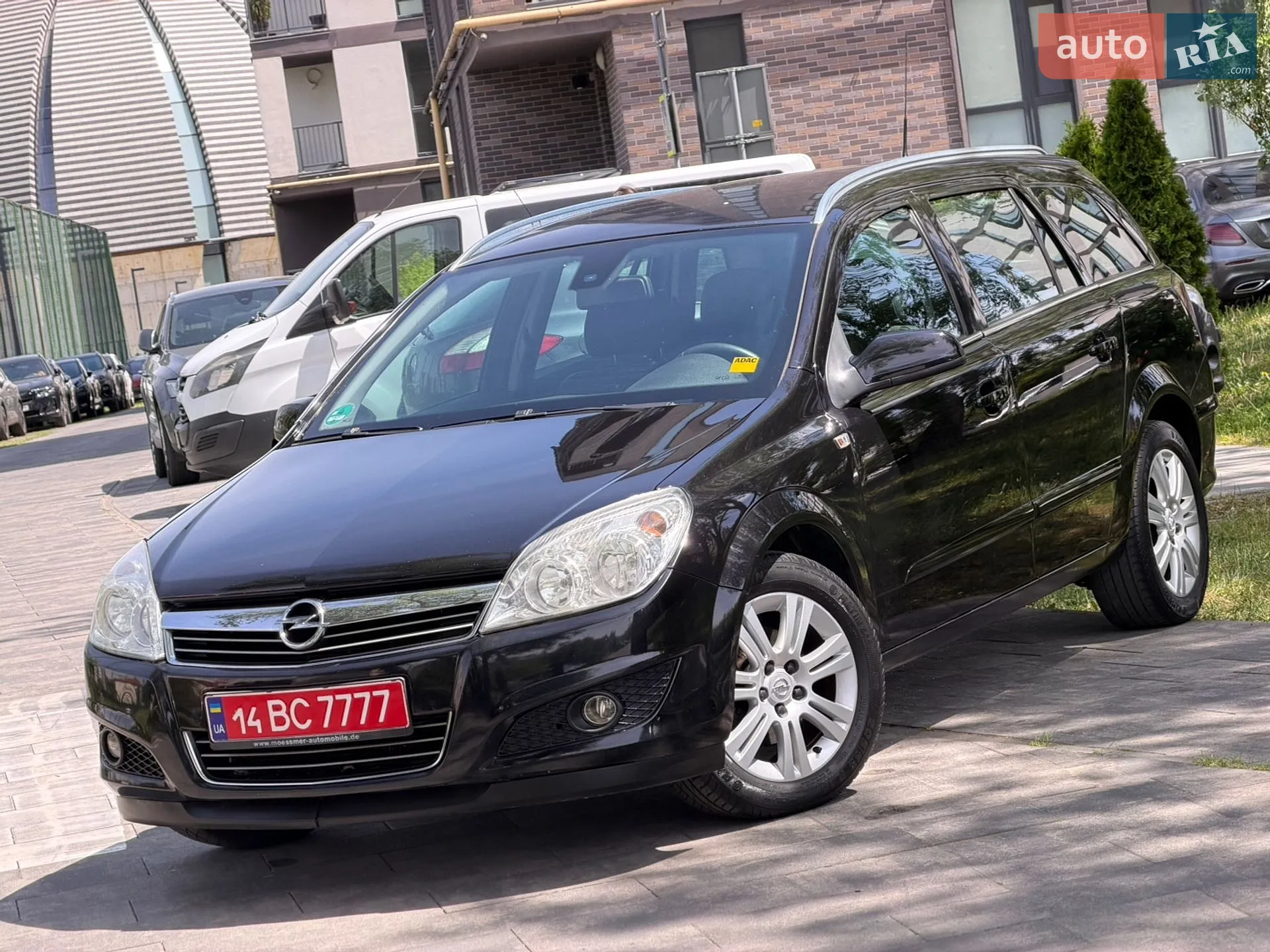 2010 Opel Astra - мініатюра 12