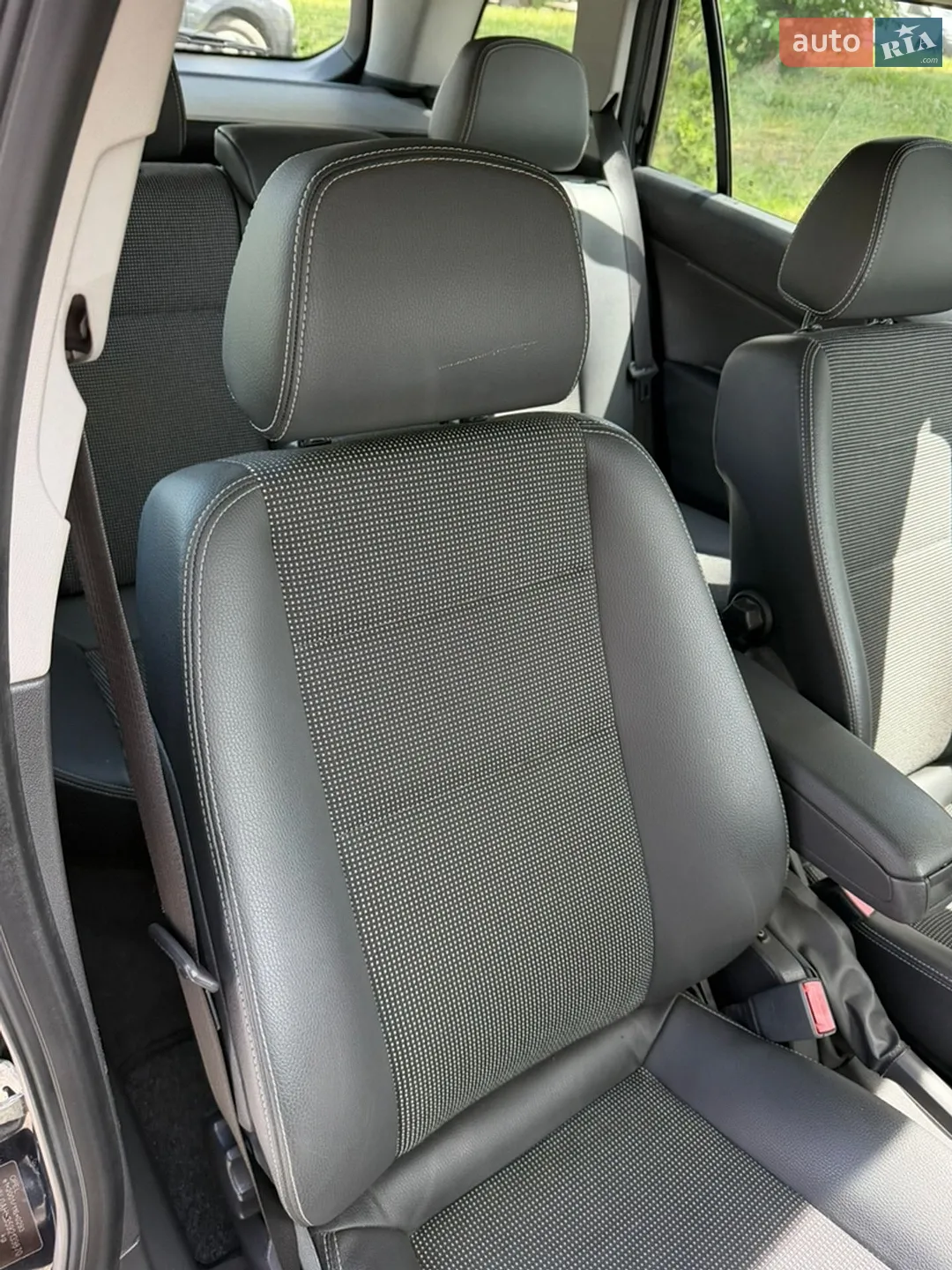 2010 Opel Astra - мініатюра 34