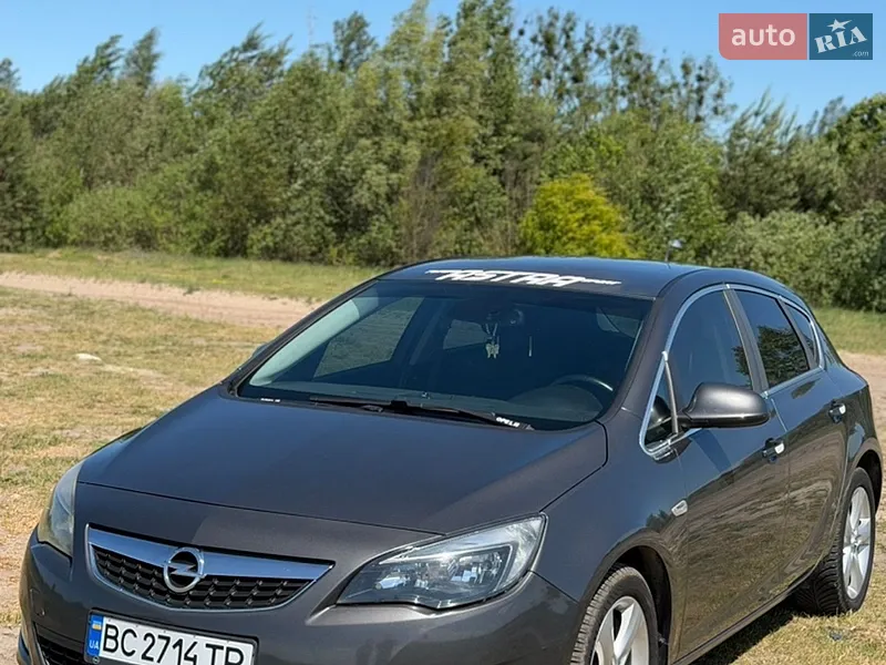 Opel Astra 2010 VIN W0LPF6EC8BG048938 фото оголошення 2 з 36