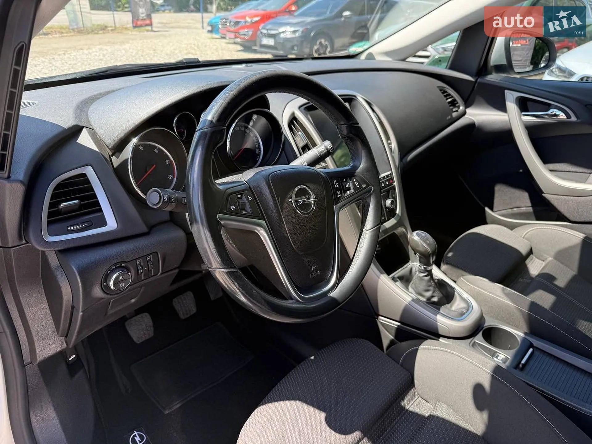 2011 Opel Astra - мініатюра 17
