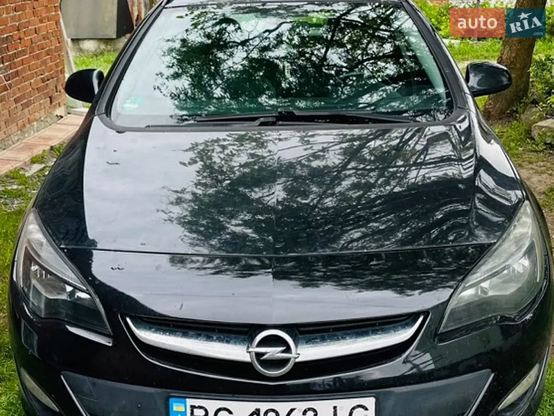 Opel Astra 2013