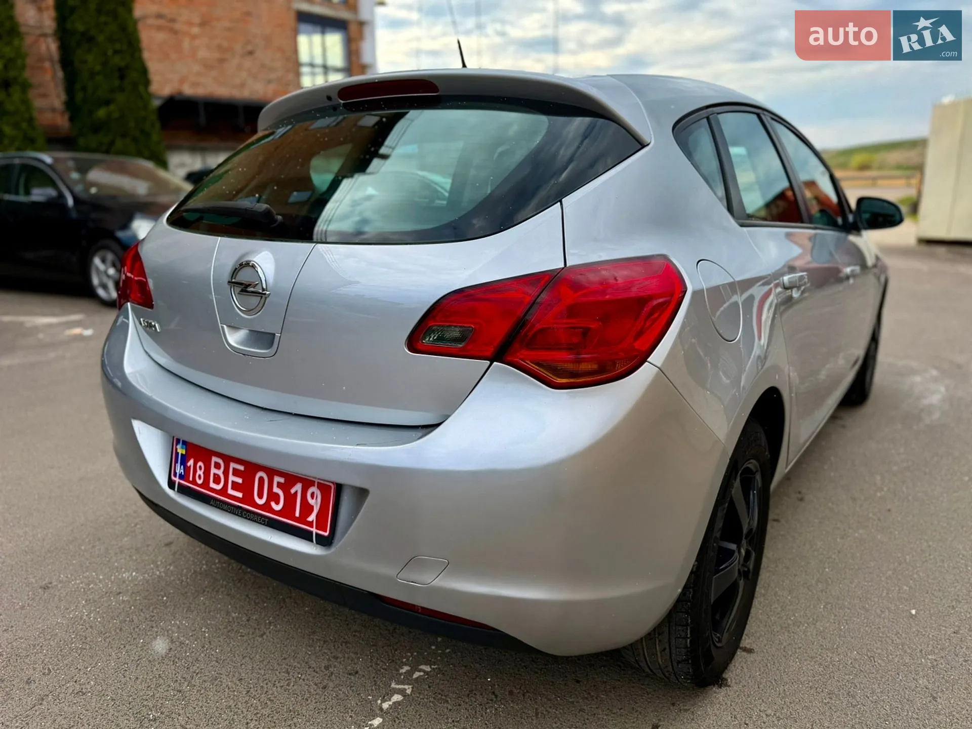 2011 Opel Astra - мініатюра 8