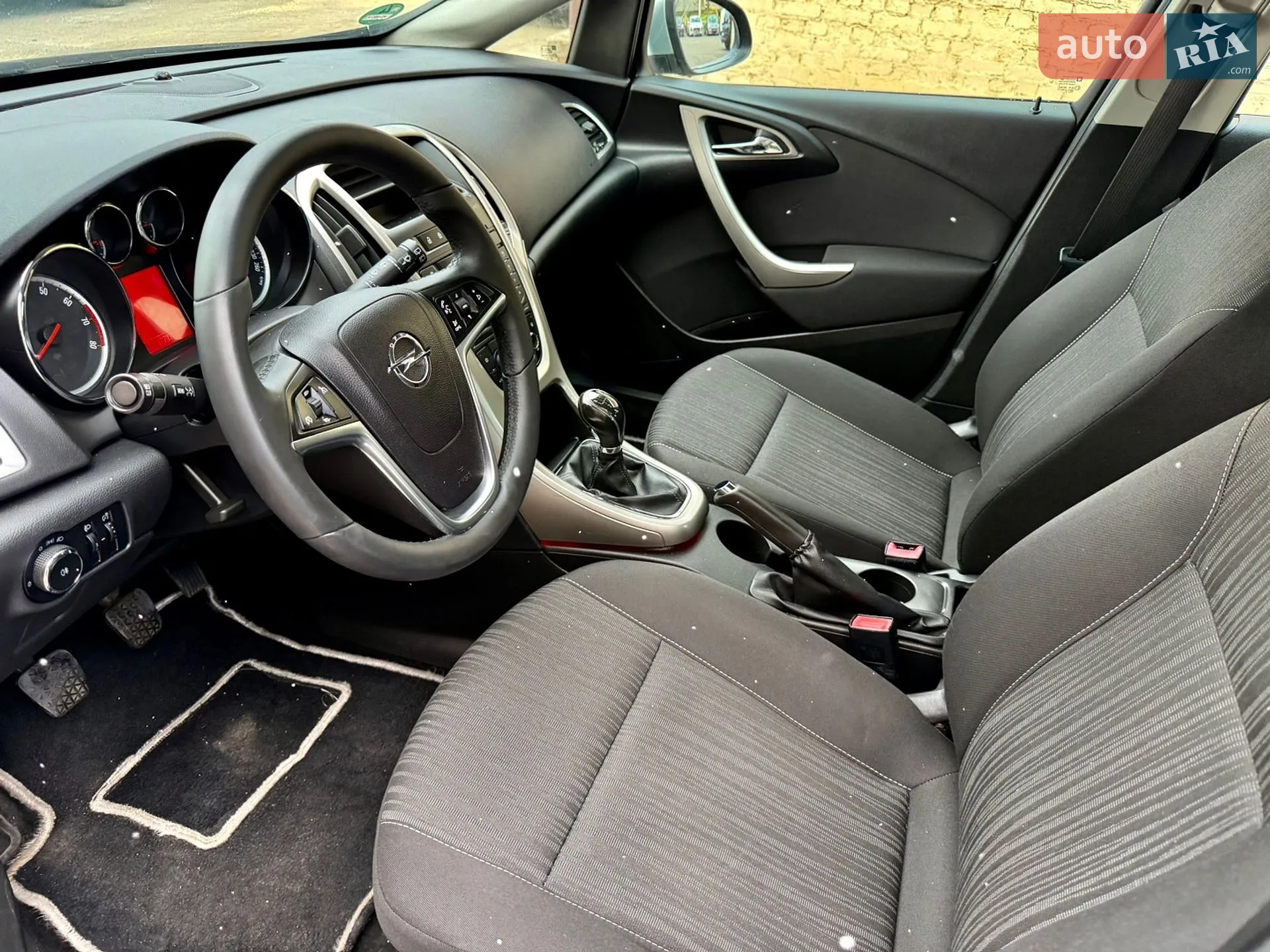 2011 Opel Astra - мініатюра 14