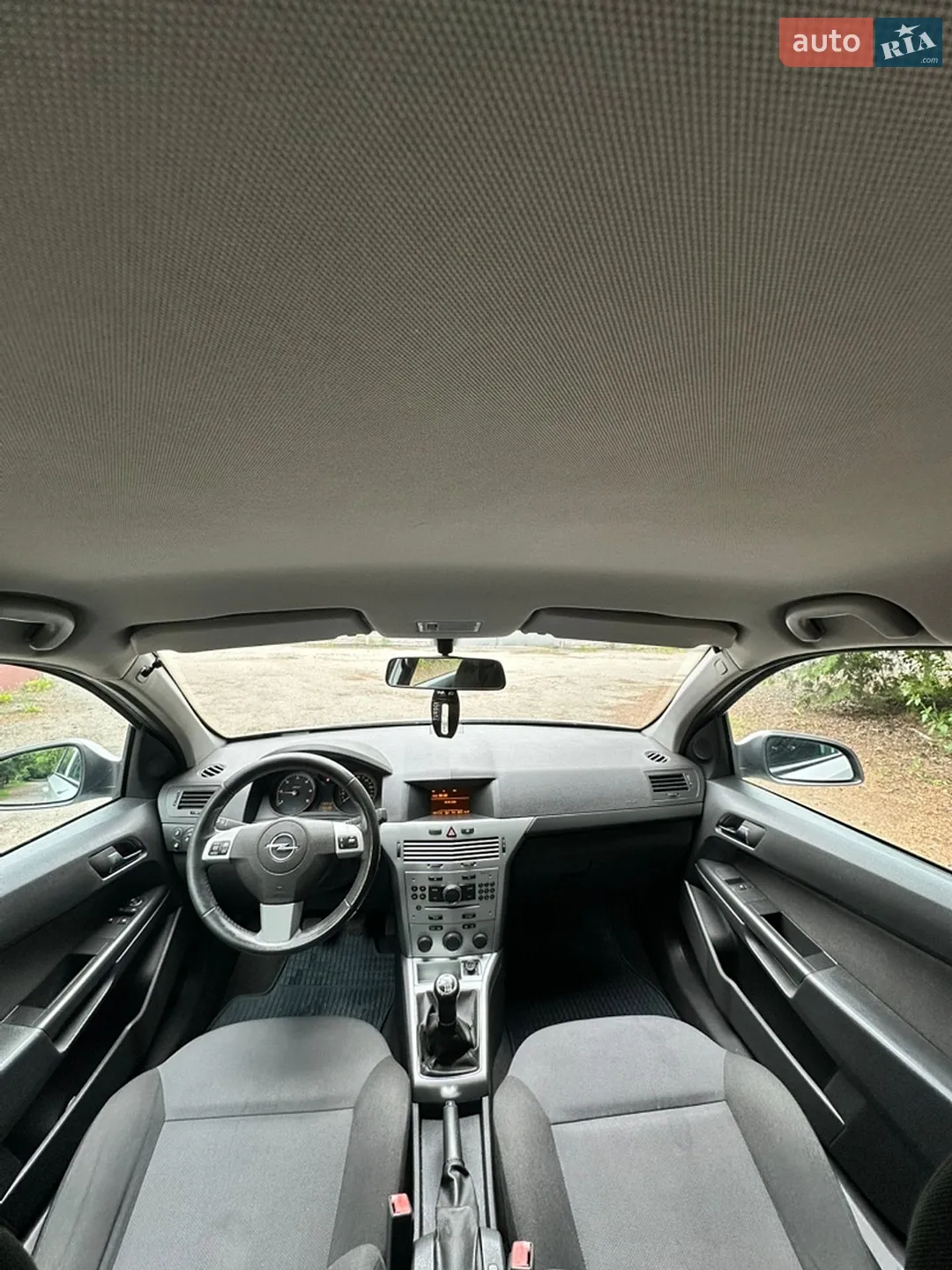 2010 Opel Astra - мініатюра 28