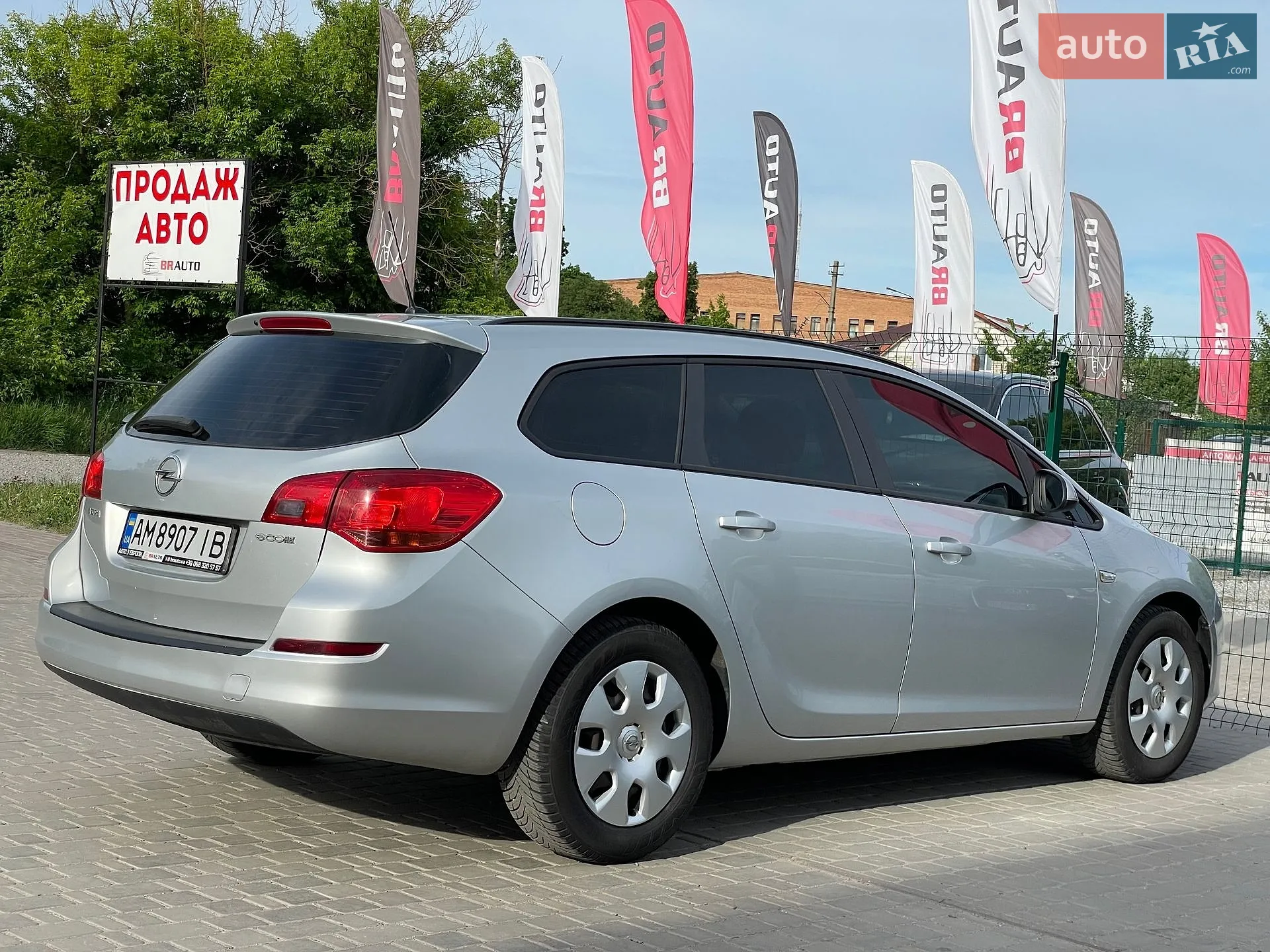 2011 Opel Astra - мініатюра 13