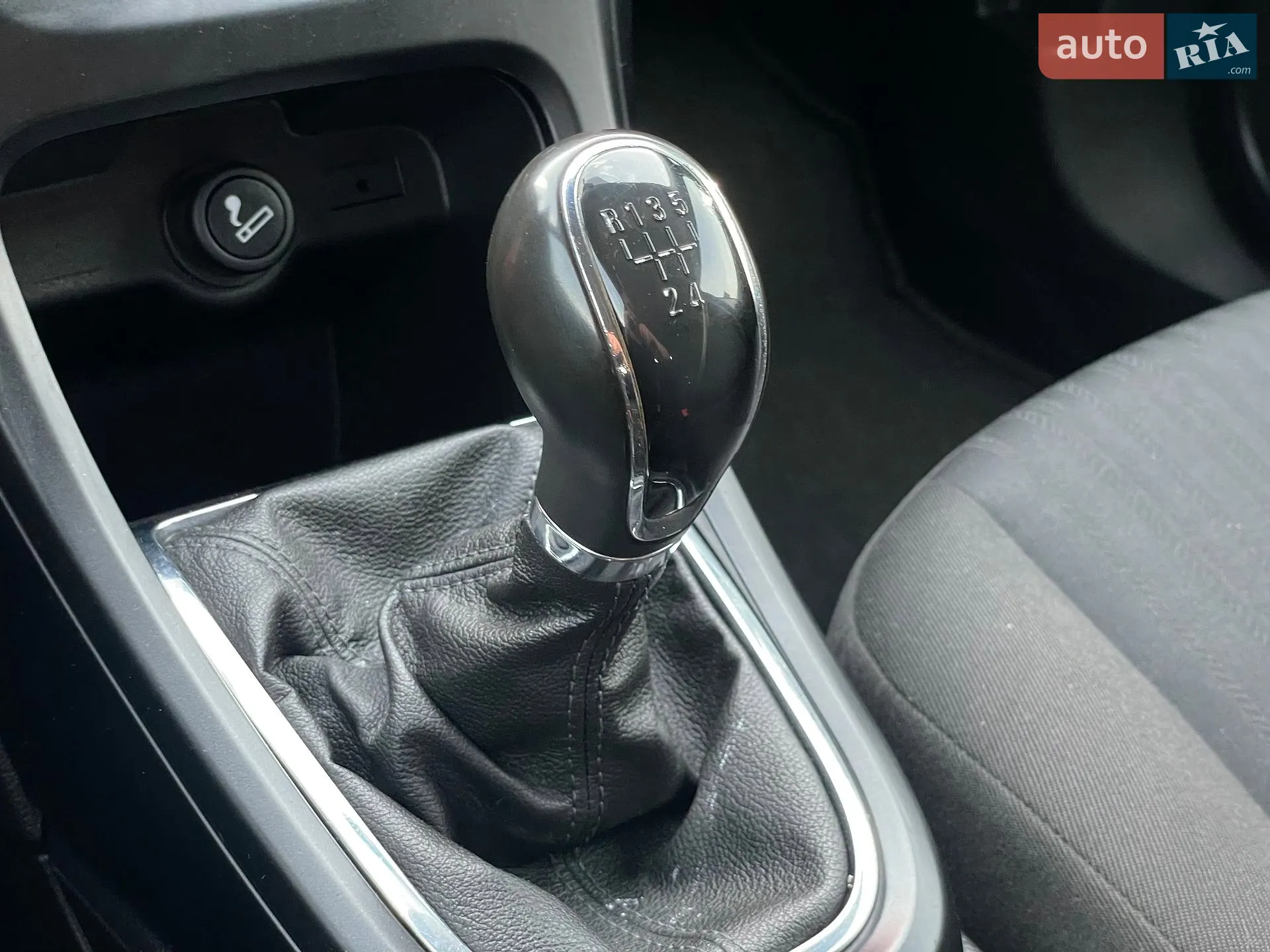 2011 Opel Astra - мініатюра 43