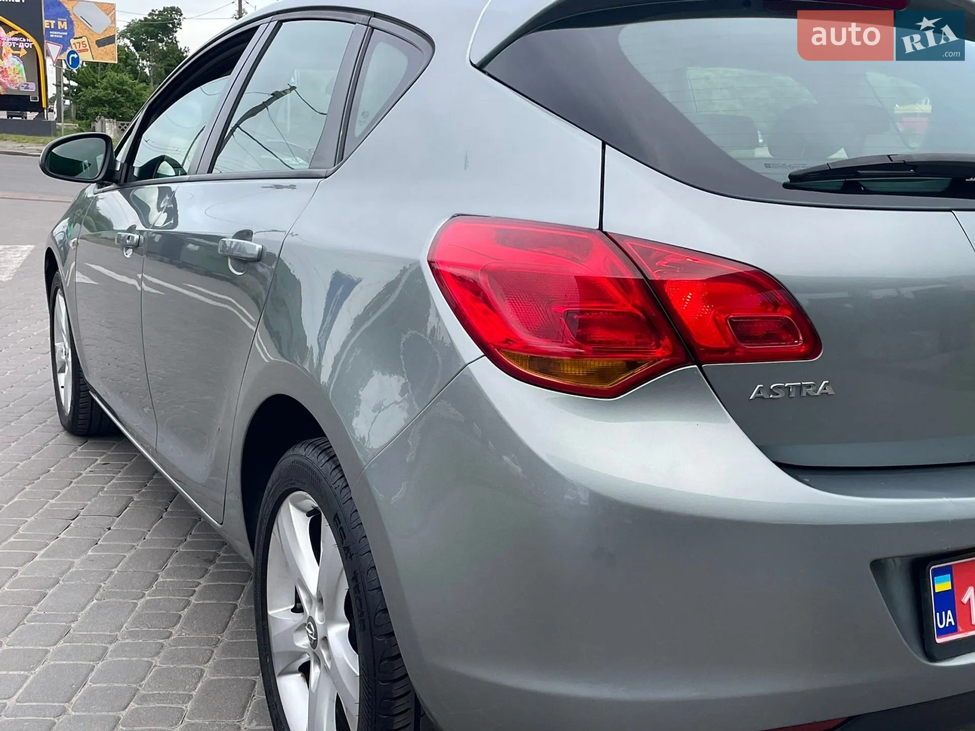 2010 Opel Astra - мініатюра 13