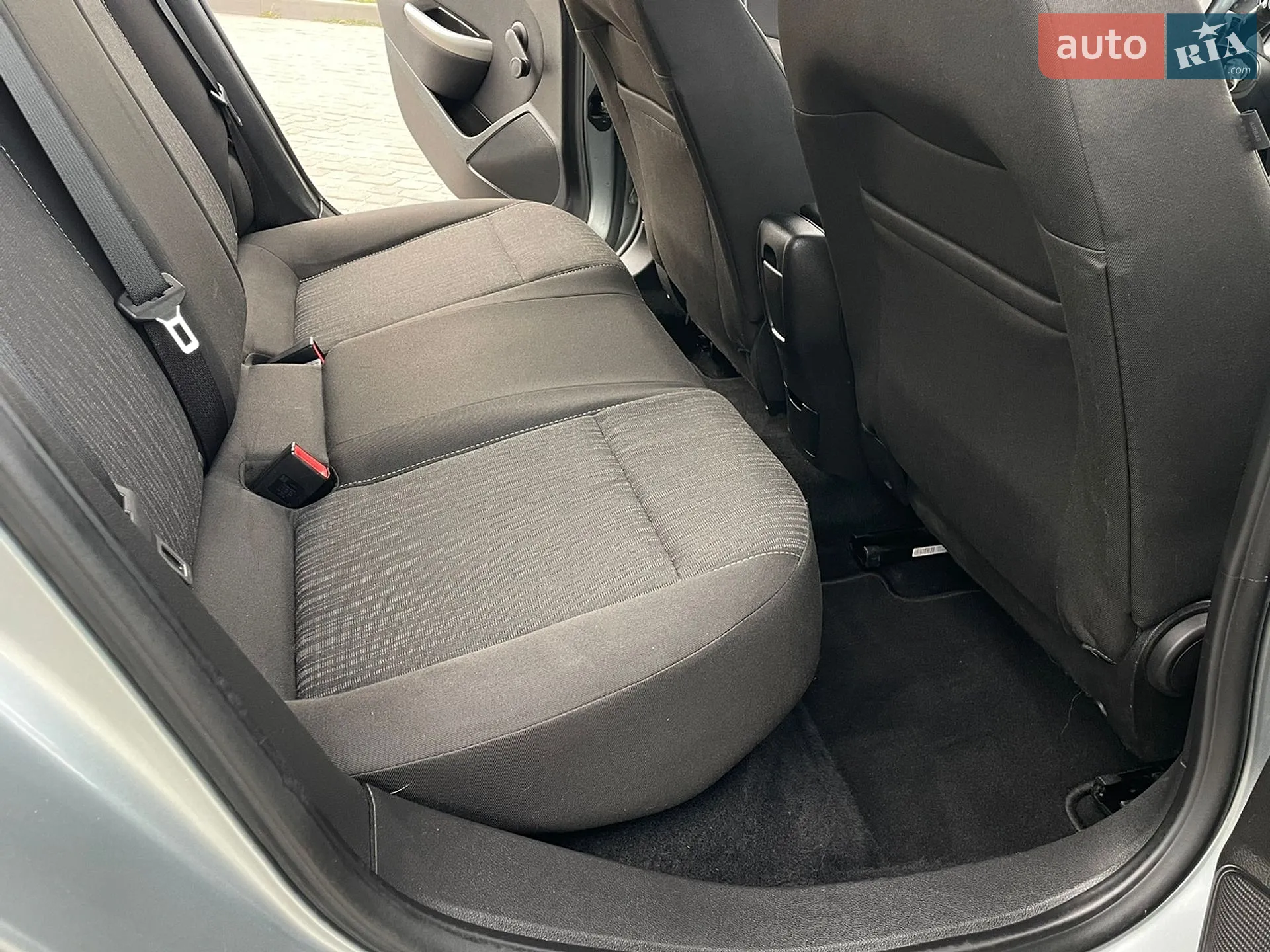 2010 Opel Astra - мініатюра 73
