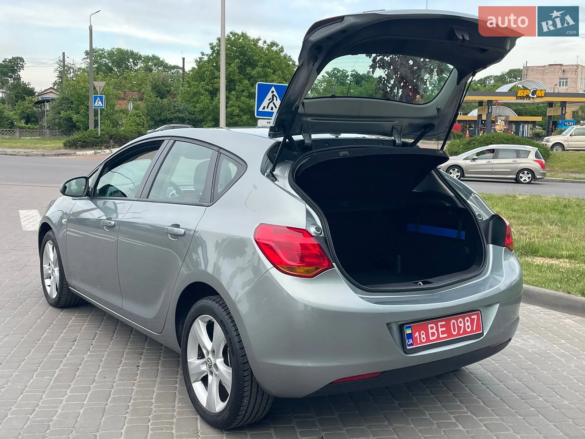 2010 Opel Astra - мініатюра 75