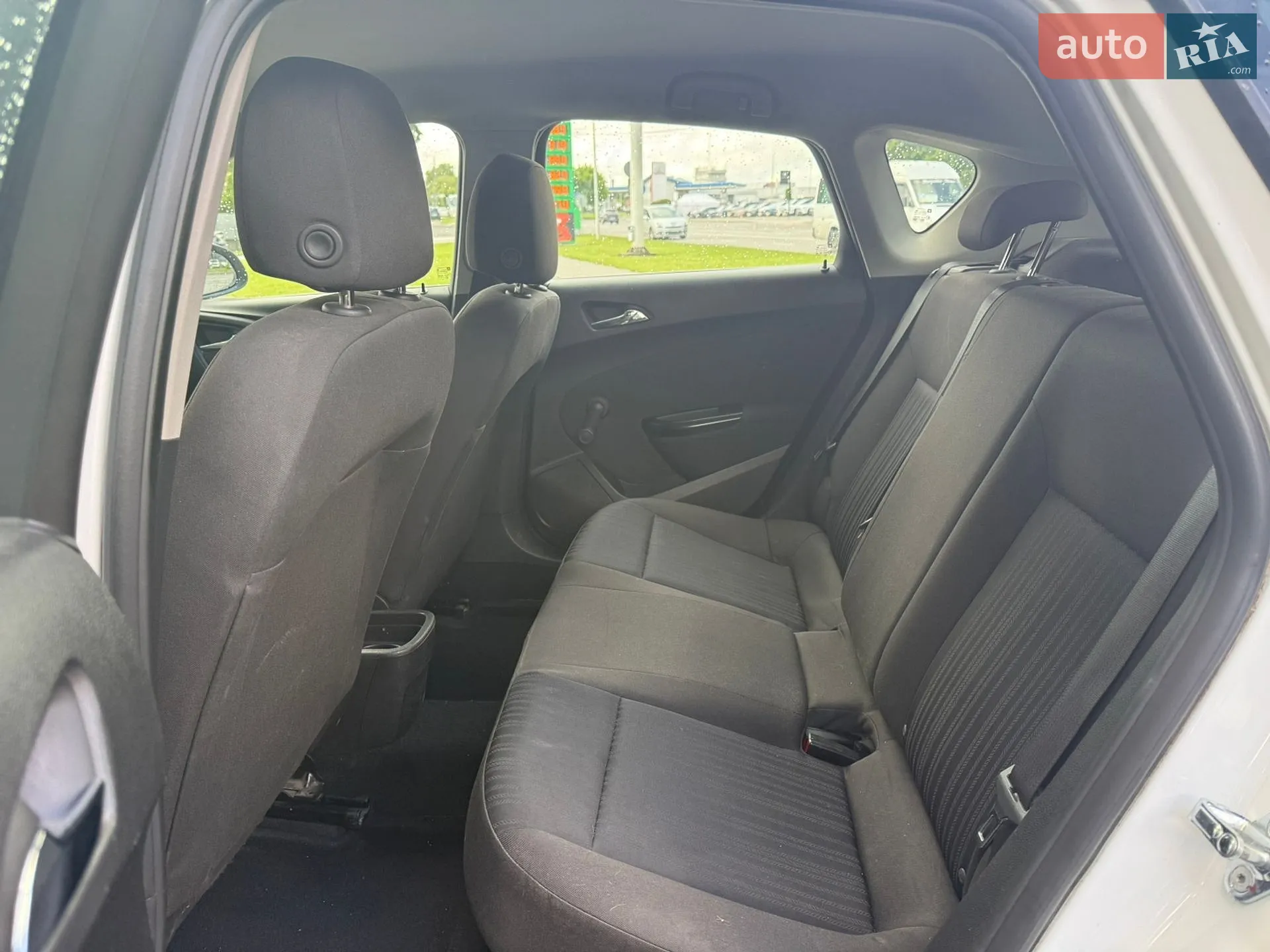 2011 Opel Astra - мініатюра 15