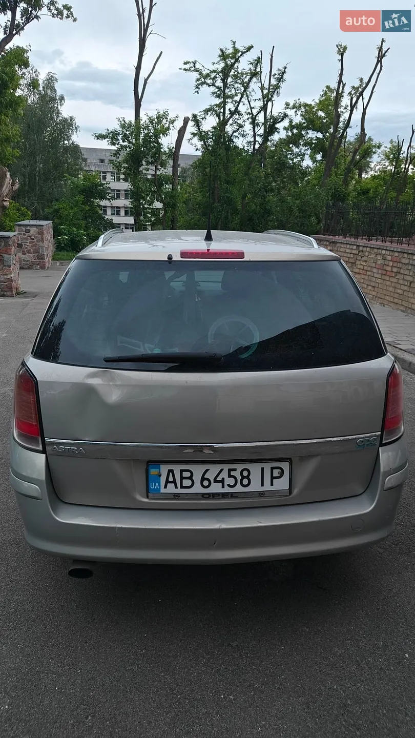 2010 Opel Astra - мініатюра 7