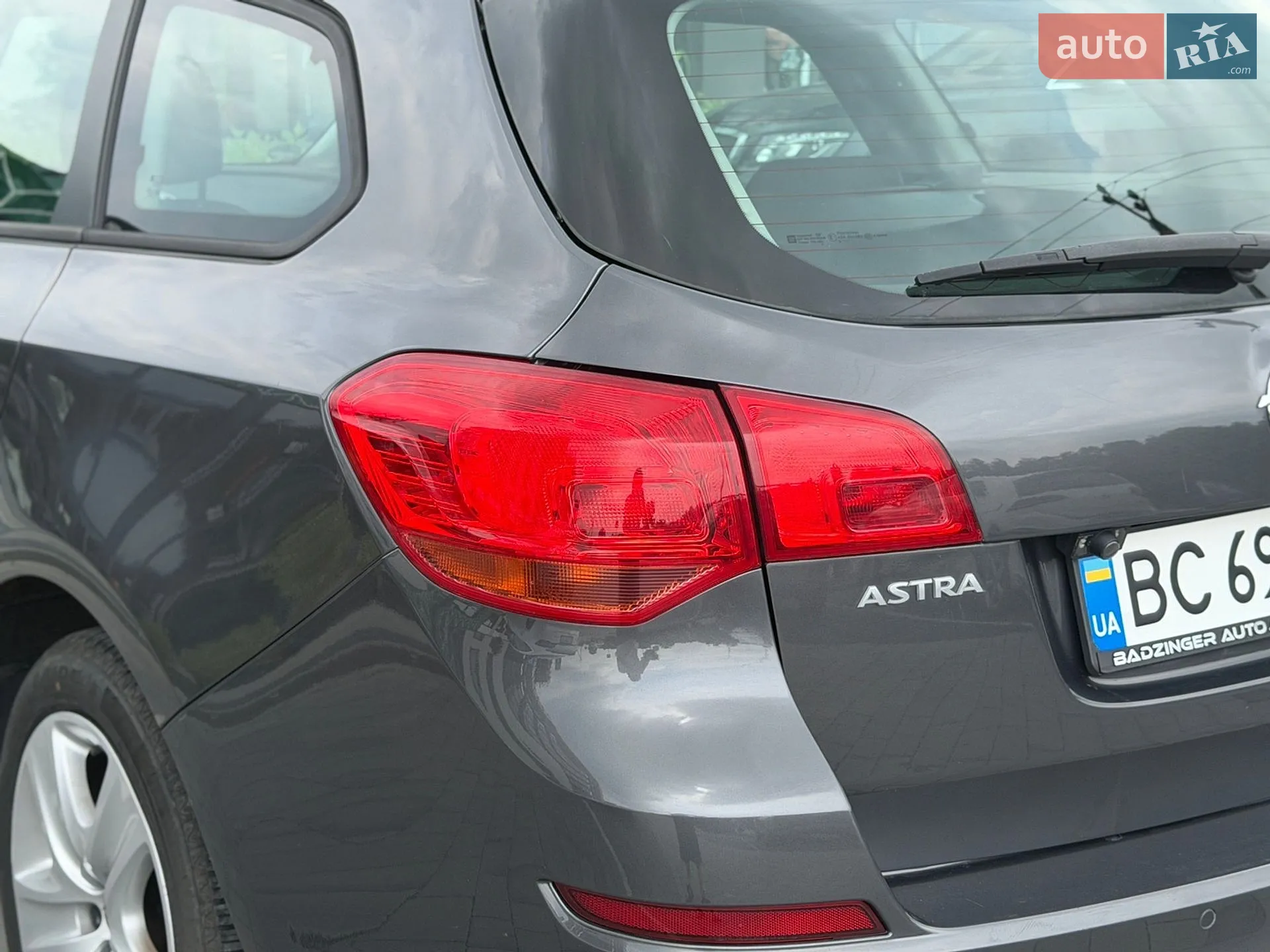 2010 Opel Astra - мініатюра 12