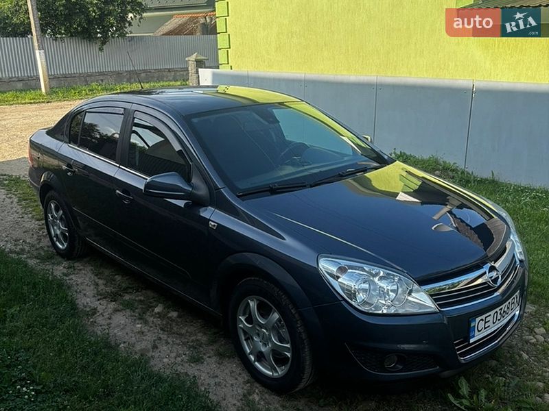 Седан Opel Astra 2010 в Волчковцы