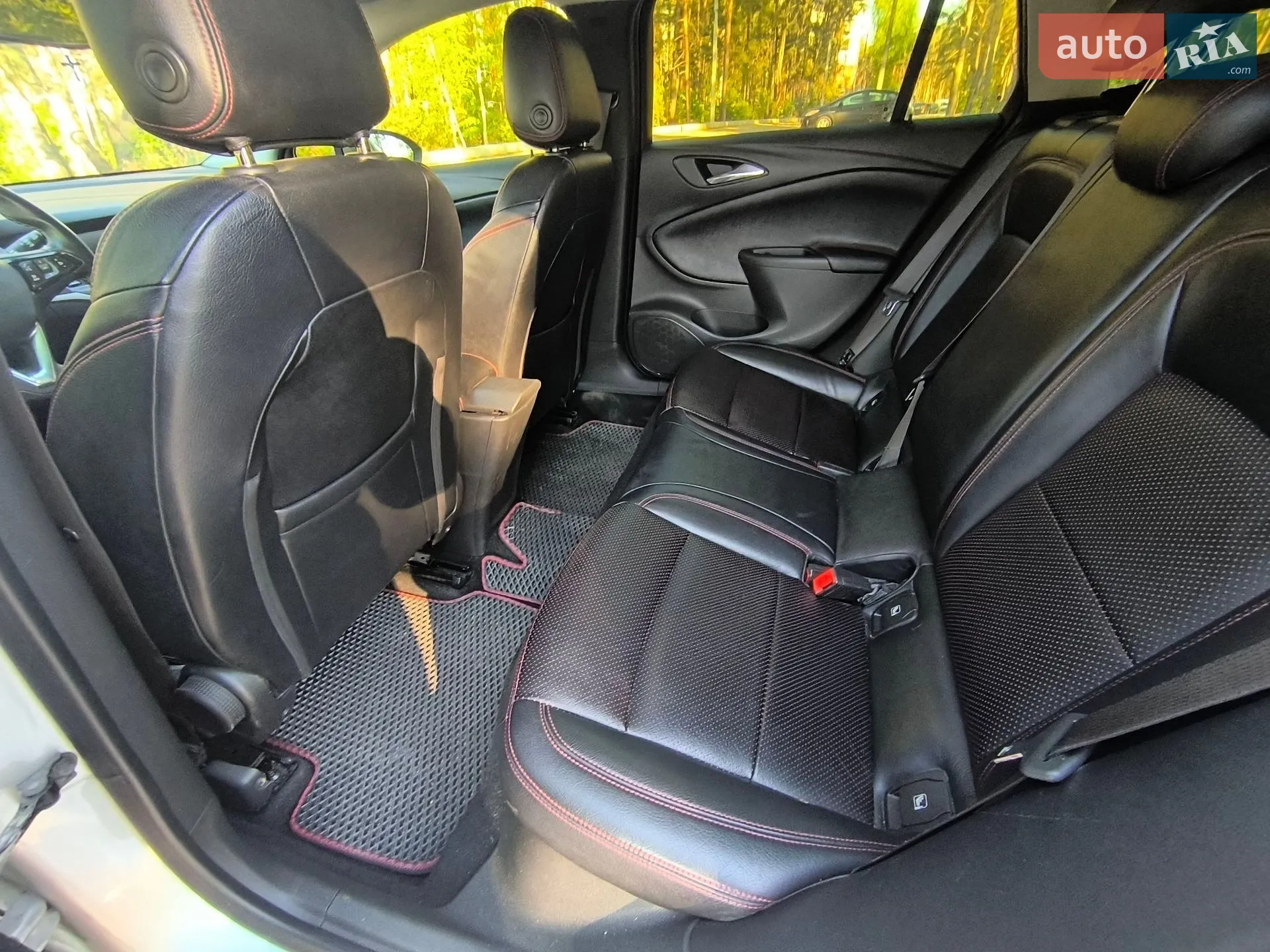 2018 Opel Astra - мініатюра 19