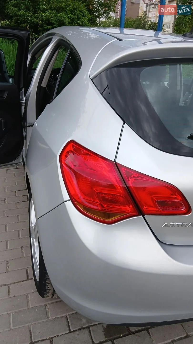 2010 Opel Astra - мініатюра 21