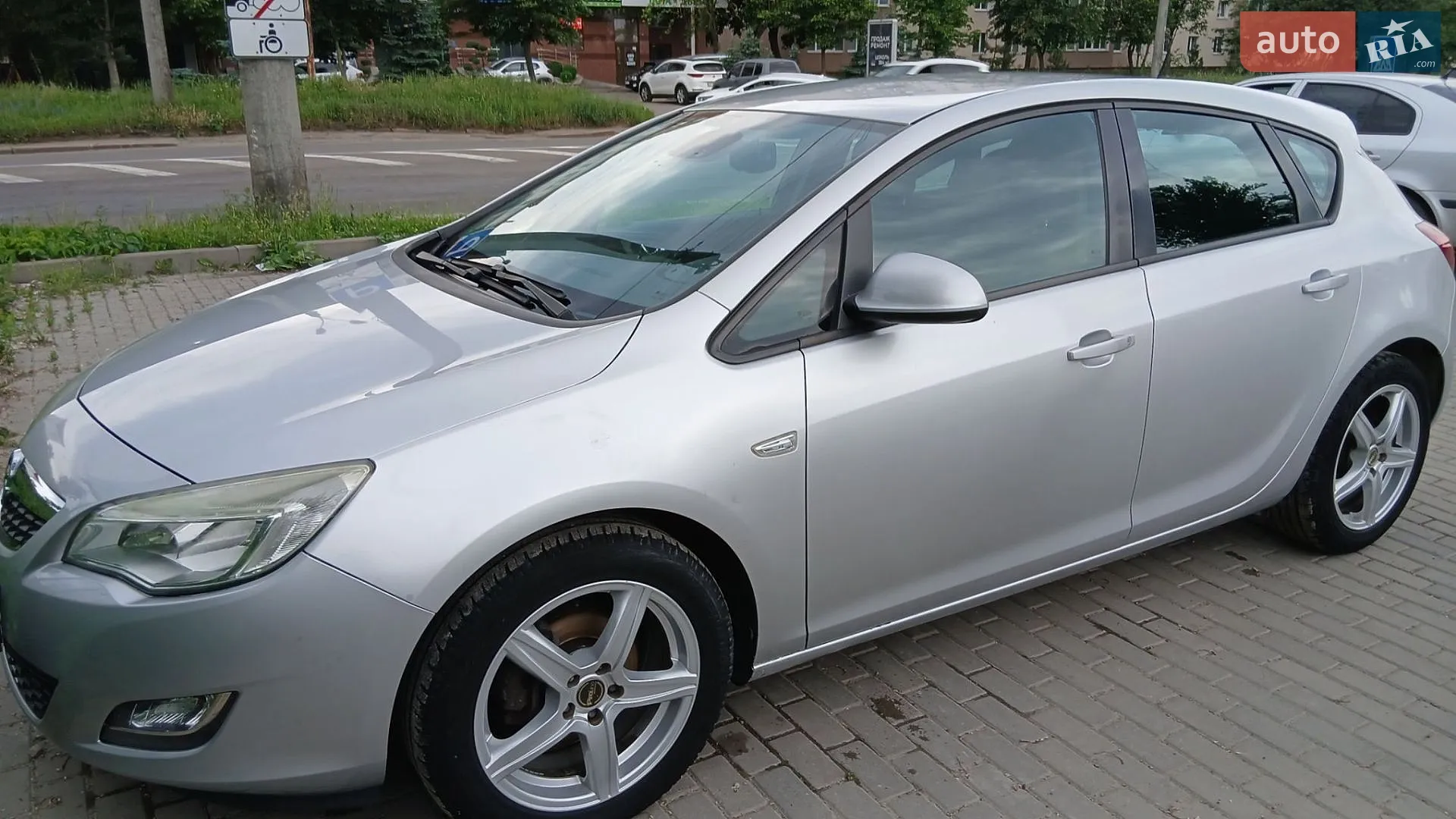 2010 Opel Astra - мініатюра 44