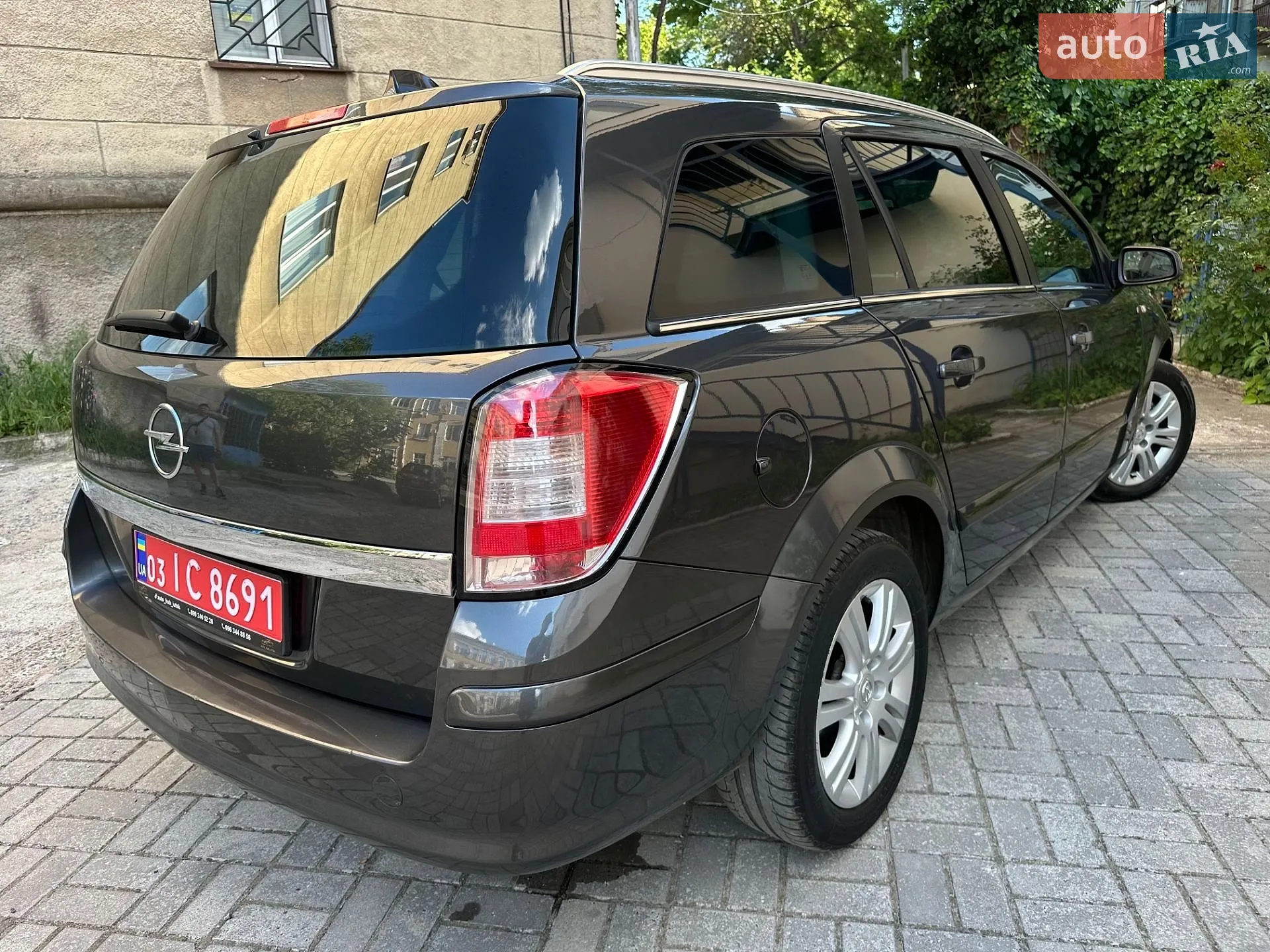2010 Opel Astra - мініатюра 19