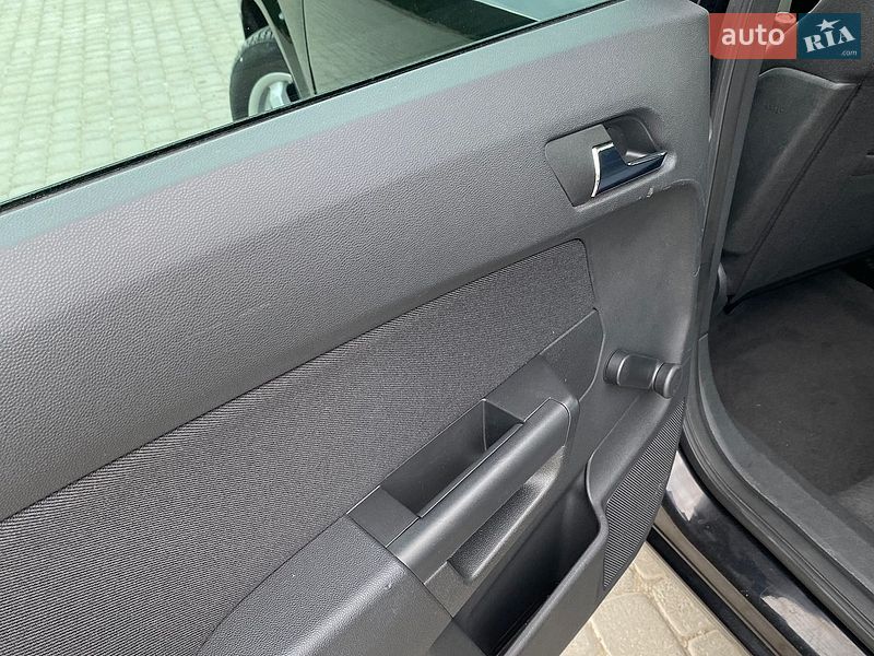 Универсал Opel Astra 2008 в Самборе