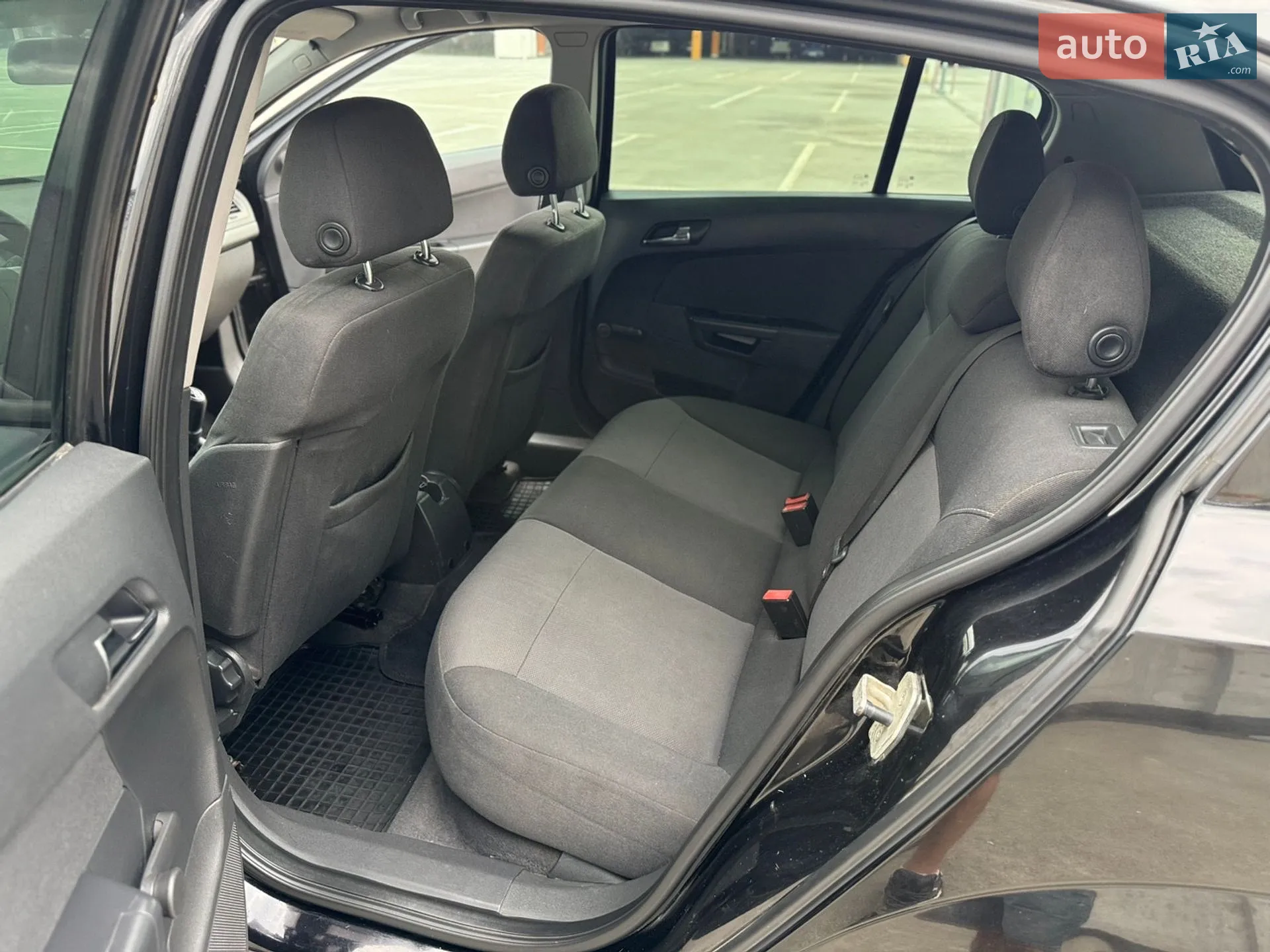 2010 Opel Astra - мініатюра 15