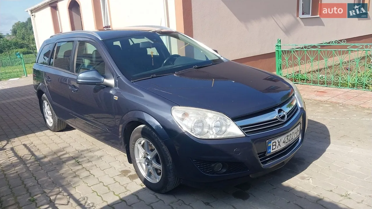 2010 Opel Astra - мініатюра 12