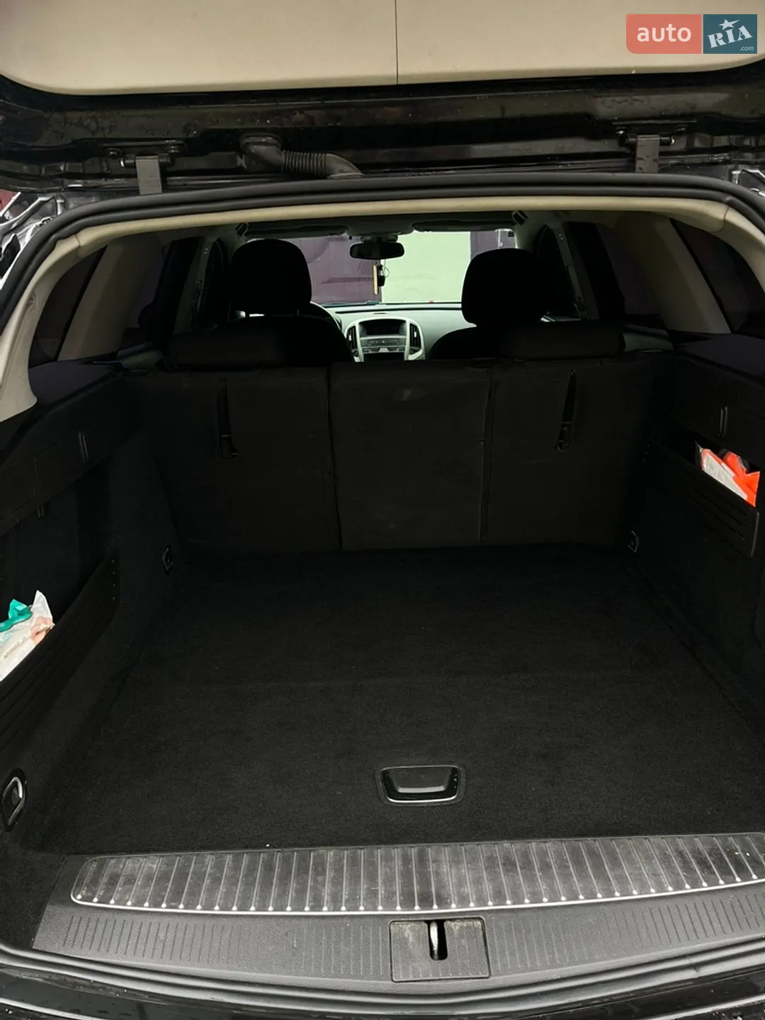 2011 Opel Astra - мініатюра 9