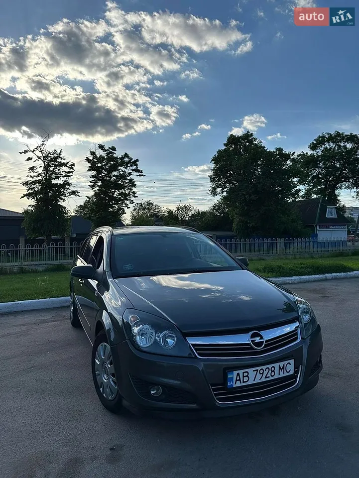 2010 Opel Astra - мініатюра 75