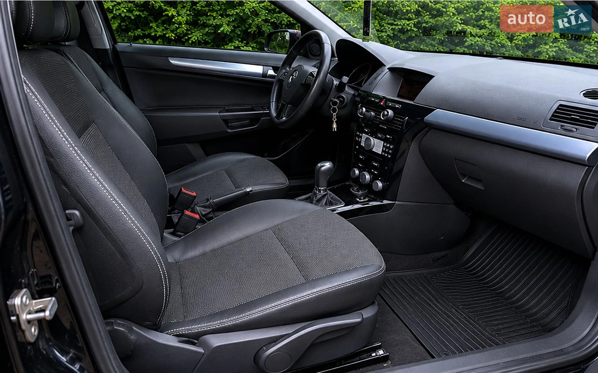 2010 Opel Astra - мініатюра 9