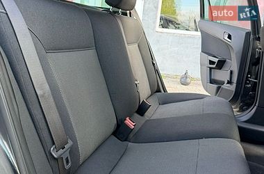 Универсал Opel Astra 2010 в Лубнах фото 48 Универсал Opel Astra 2010 в Лубнах