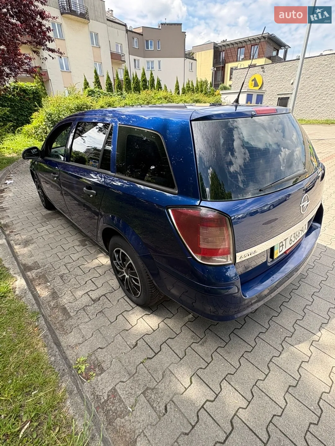 2010 Opel Astra - мініатюра 13