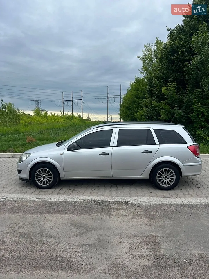 2010 Opel Astra - мініатюра 22