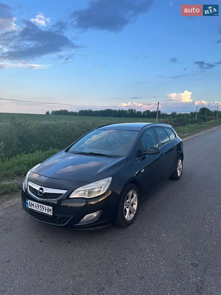 2010 Opel Astra - мініатюра 9