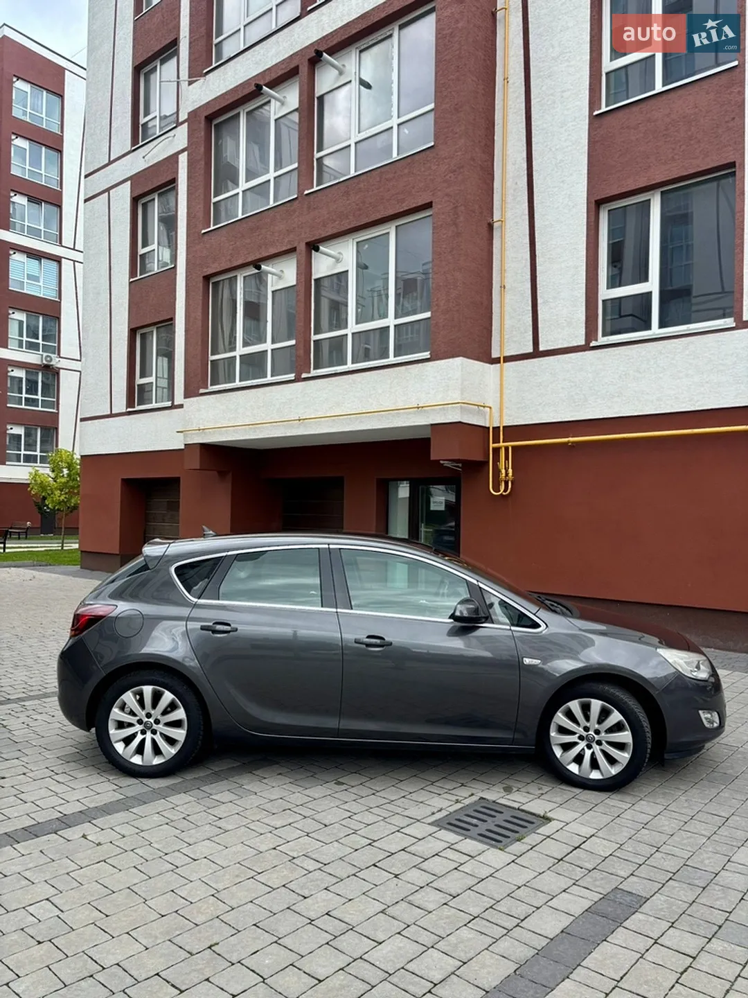 2010 Opel Astra - мініатюра 4