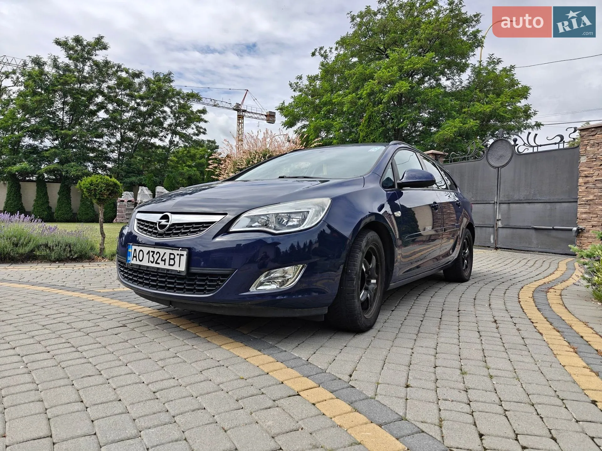 2011 Opel Astra - мініатюра 2