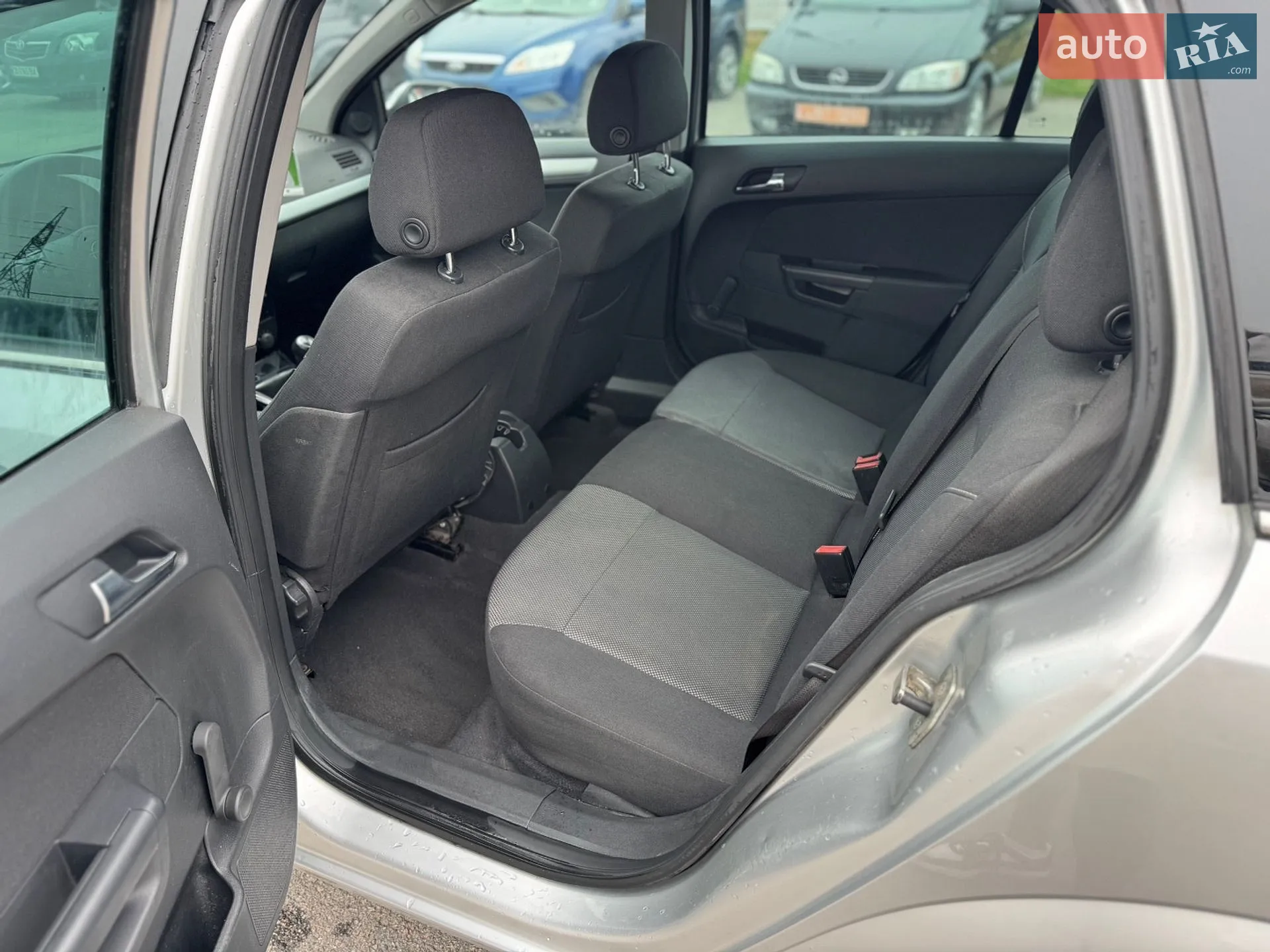 2010 Opel Astra - мініатюра 11