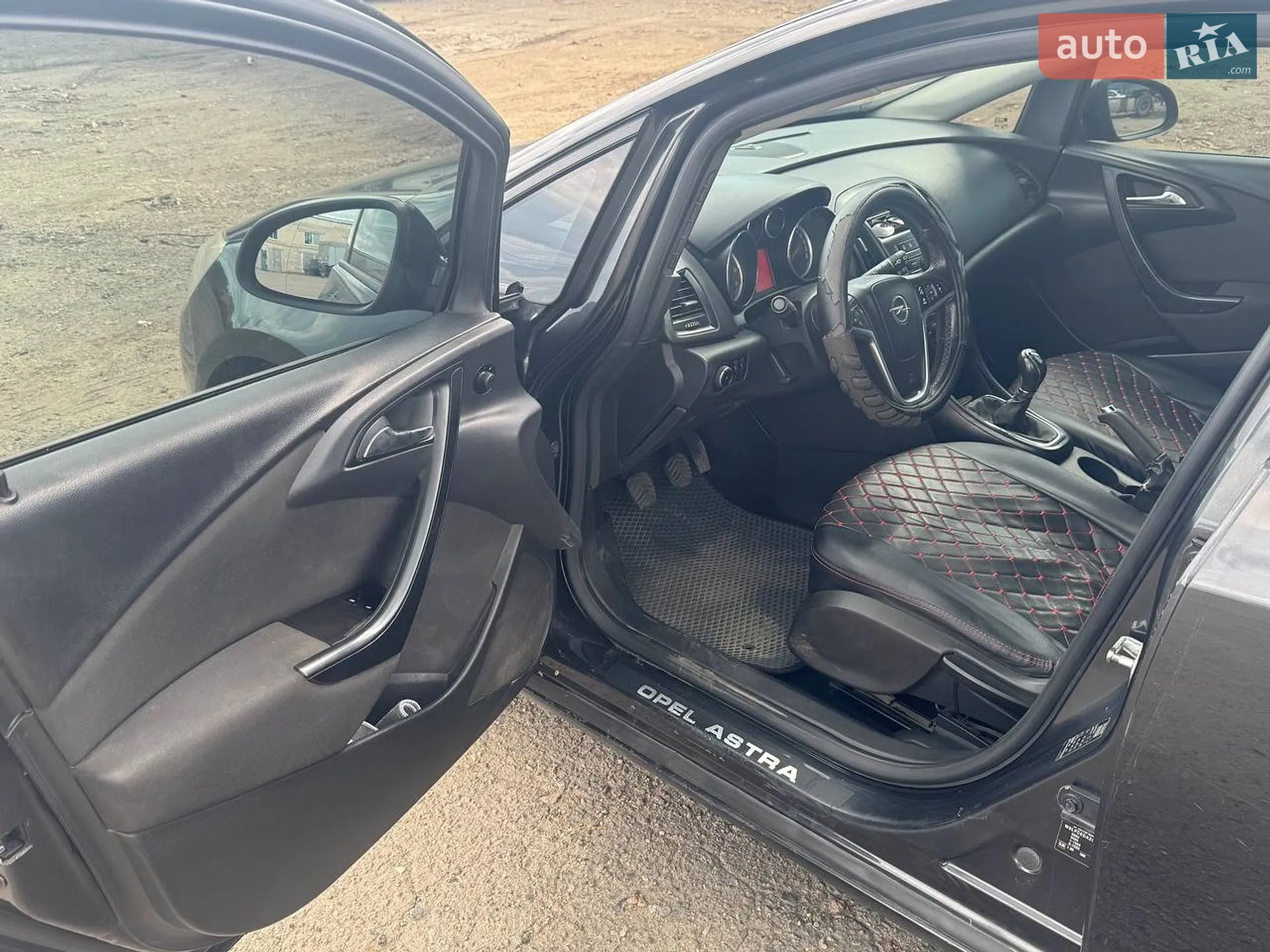 2011 Opel Astra - мініатюра 9