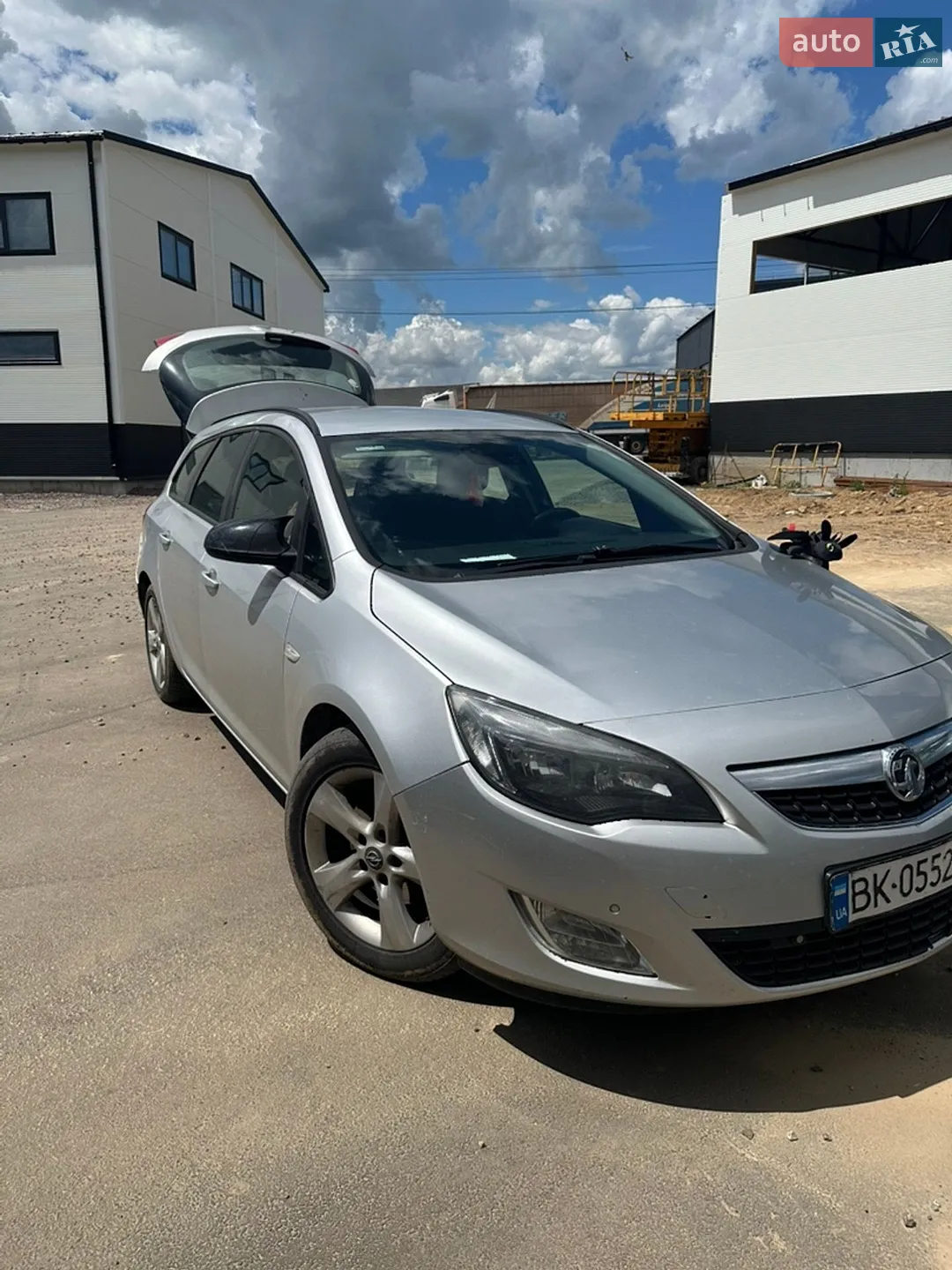 Opel Astra 2011