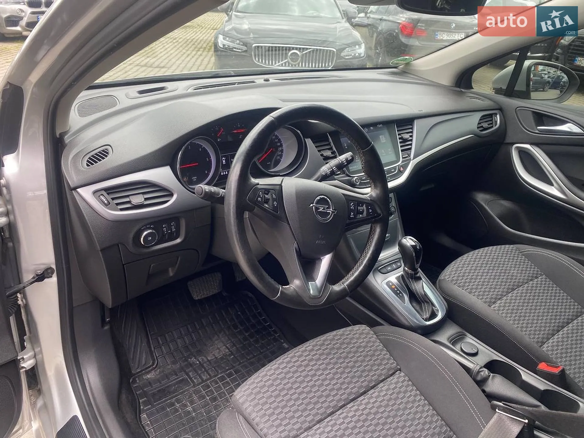 2018 Opel Astra - мініатюра 9