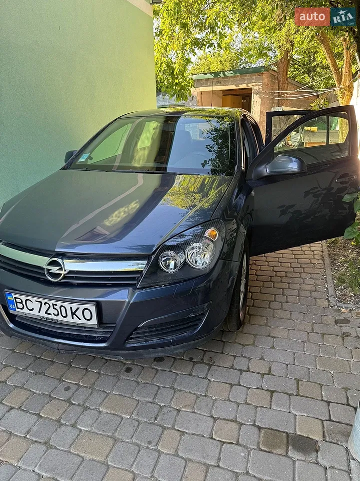 2010 Opel Astra - мініатюра 16