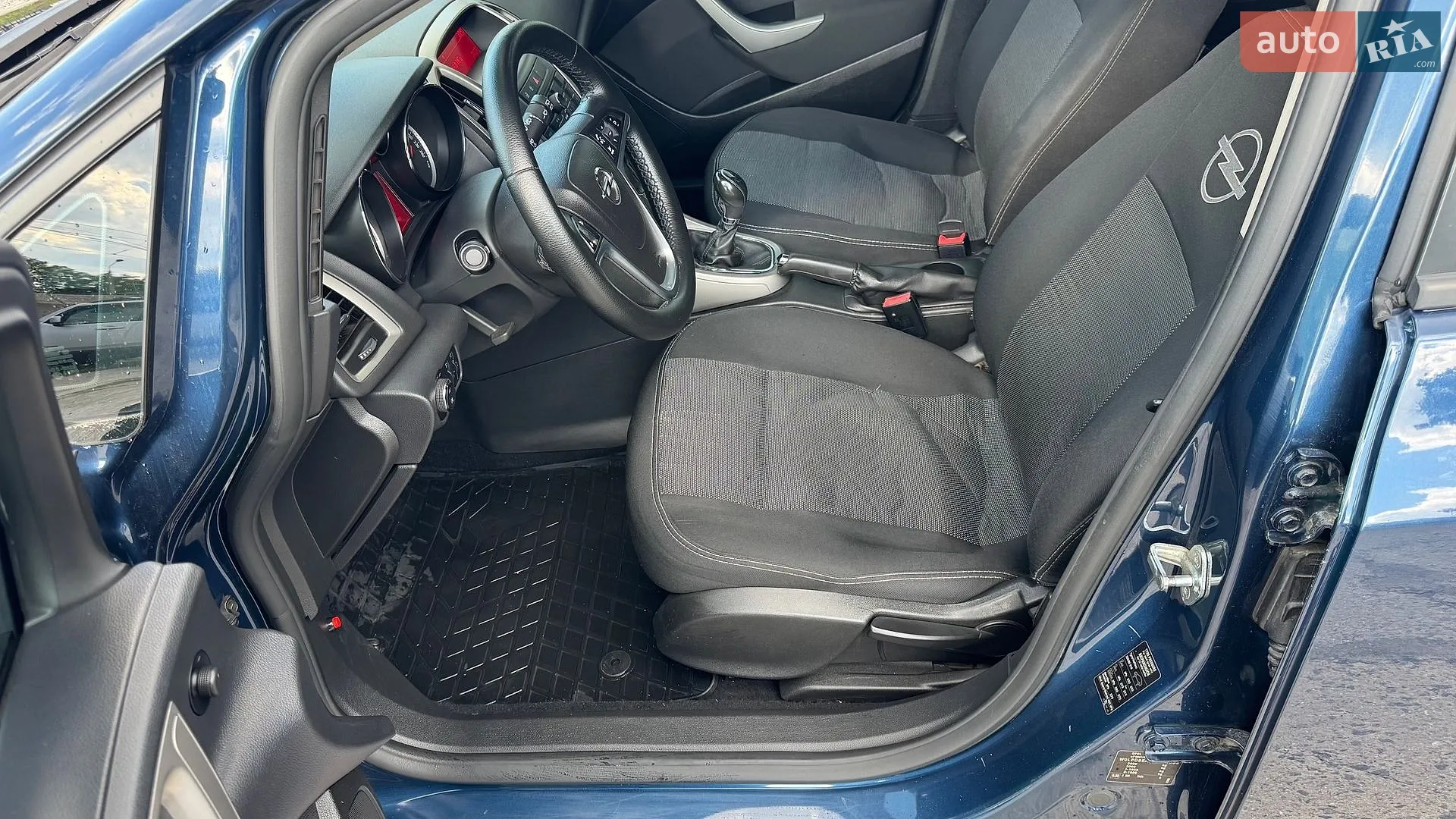 2011 Opel Astra - мініатюра 11