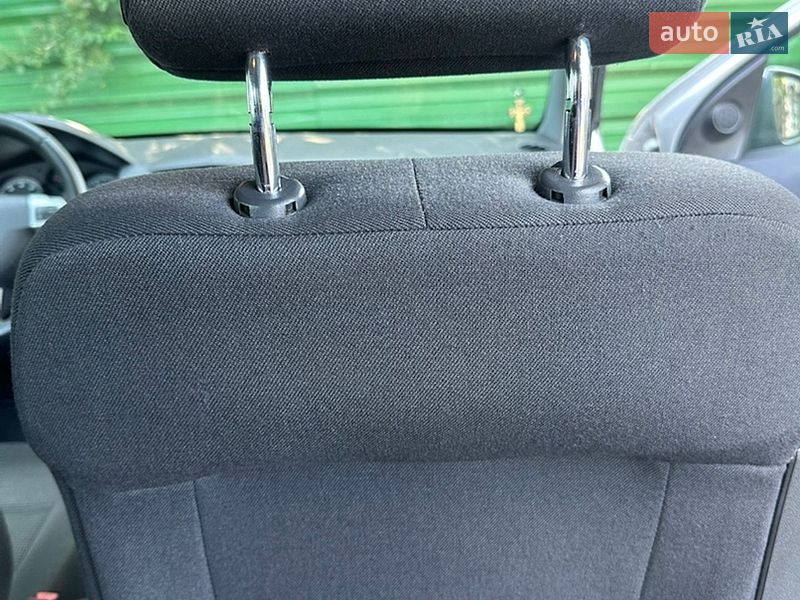 Седан Opel Astra 2013 в Киеве