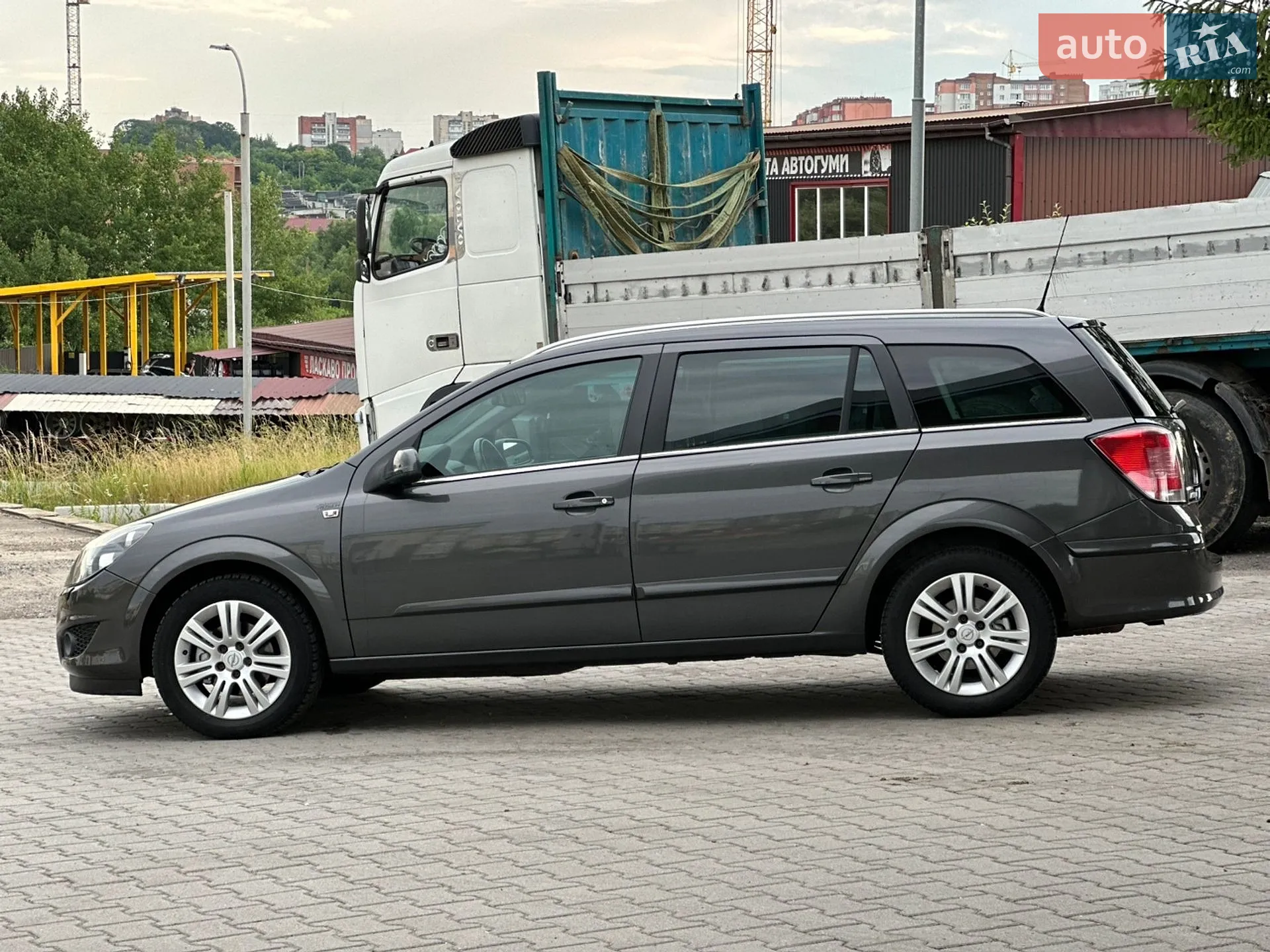 2010 Opel Astra - мініатюра 13