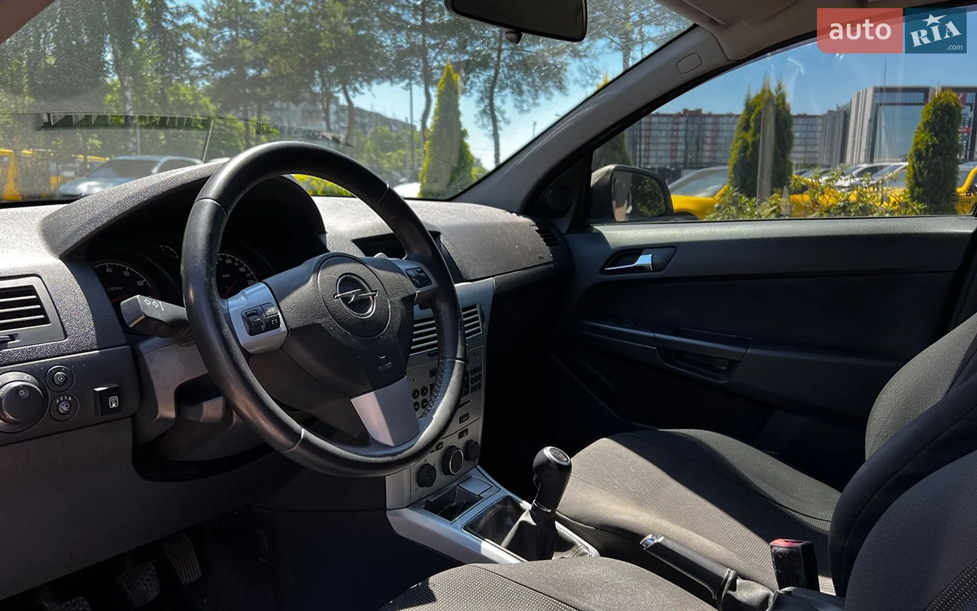 2011 Opel Astra - мініатюра 10