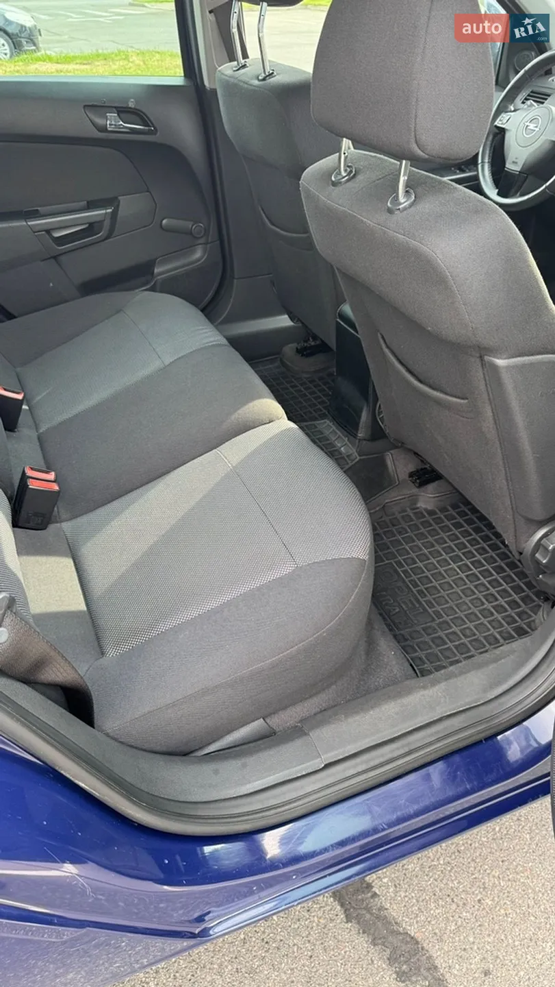 2010 Opel Astra - мініатюра 17