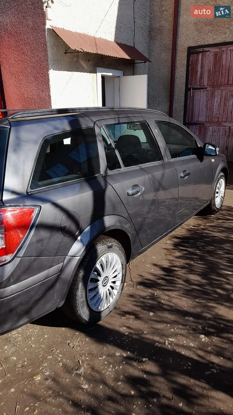 2010 Opel Astra - мініатюра 6