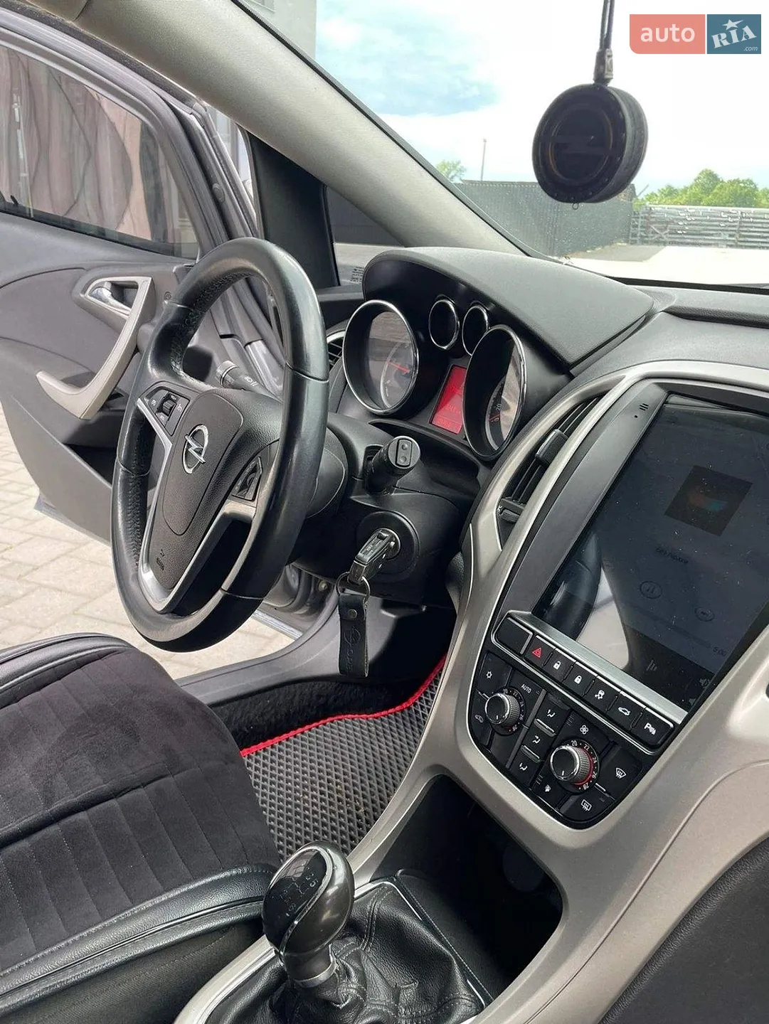 2011 Opel Astra - мініатюра 9