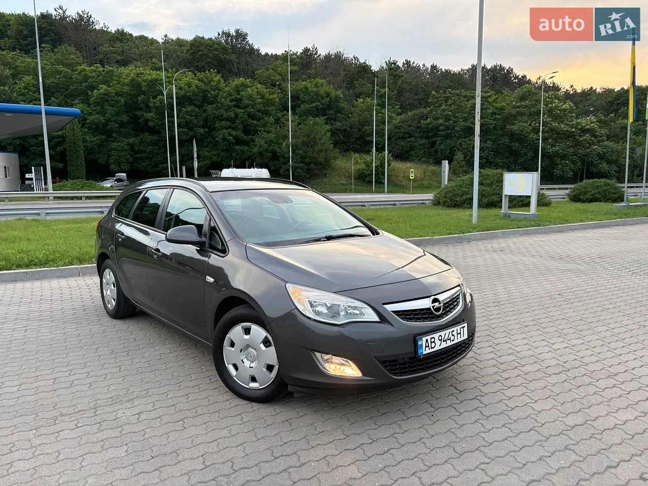 2011 Opel Astra - мініатюра 21