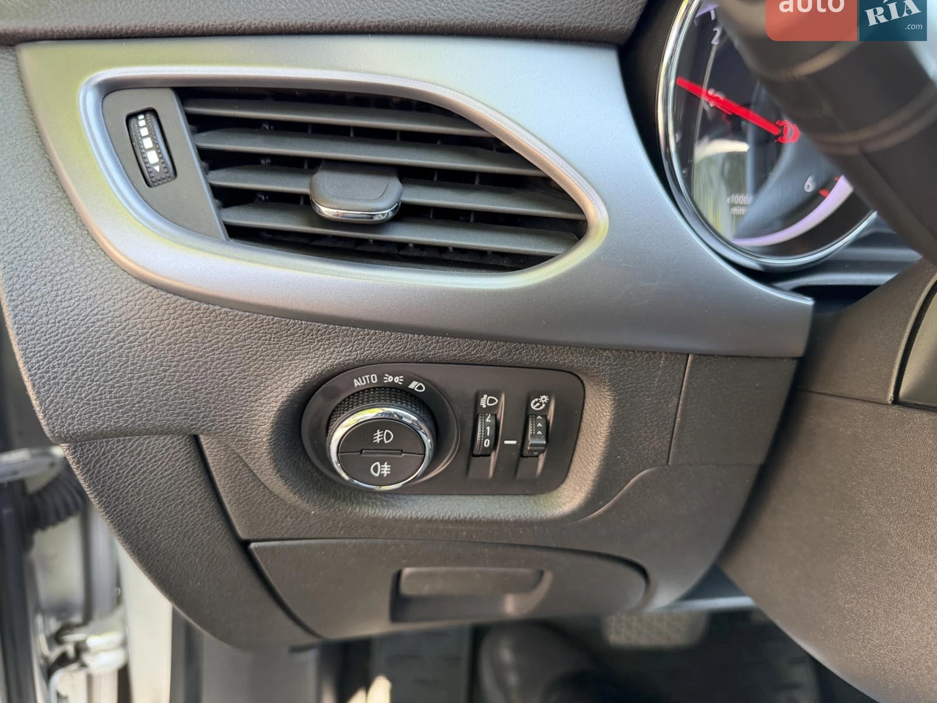 2019 Opel Astra - мініатюра 13