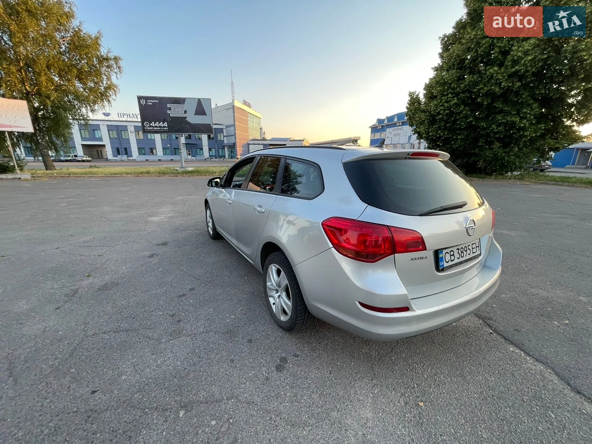 2011 Opel Astra - мініатюра 9