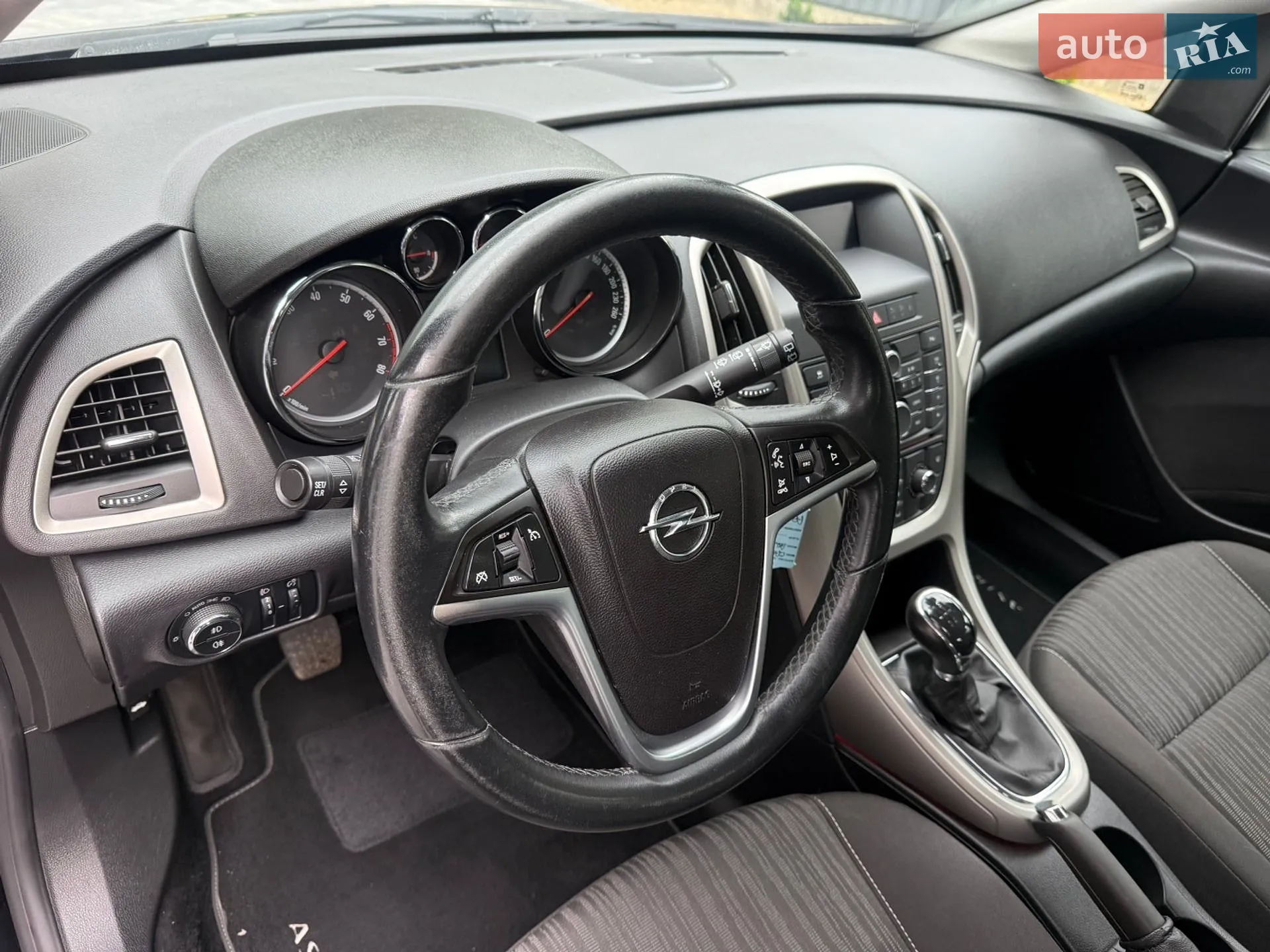 2011 Opel Astra - мініатюра 29