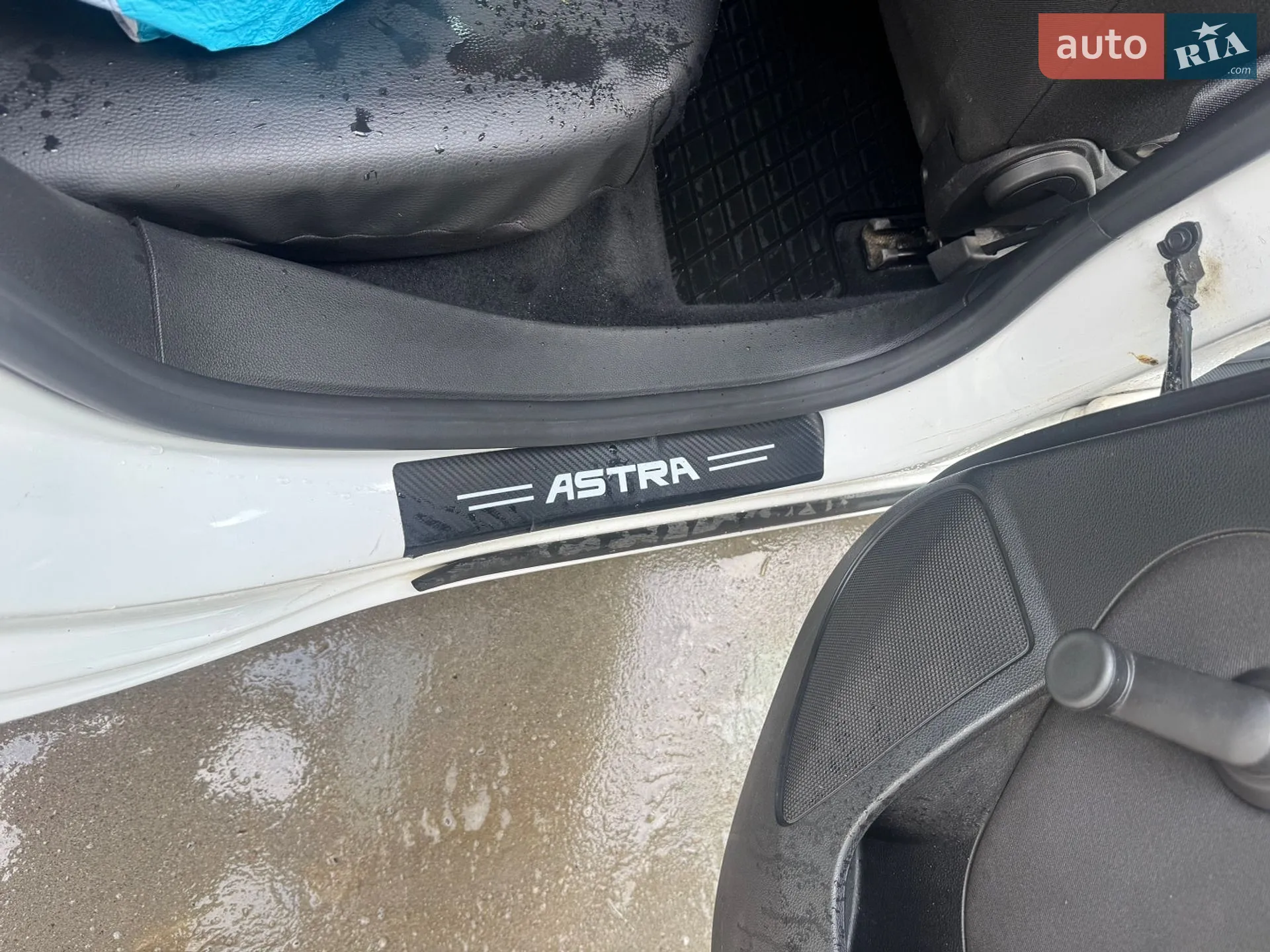 2011 Opel Astra - мініатюра 14